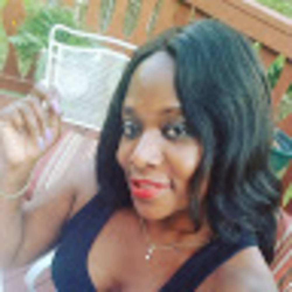 Meet your Posher, Miss